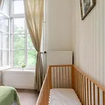 Spacious Mansion In With Garden Prázdninový dům *