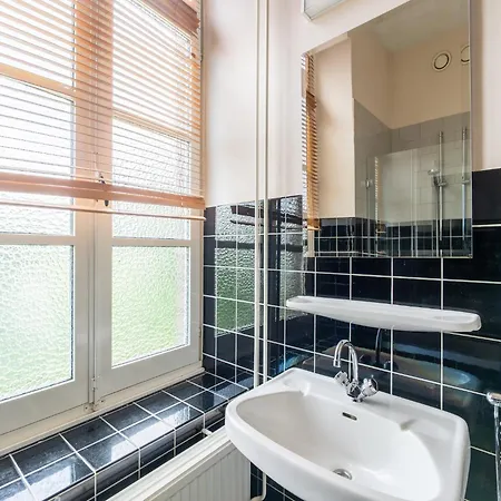 Spacious Mansion In With Garden Holiday home Swolgen