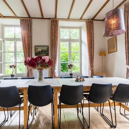 Spacious Mansion In With Garden Holiday home