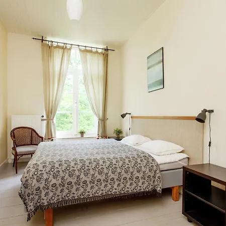Holiday home Spacious Mansion In With Garden *