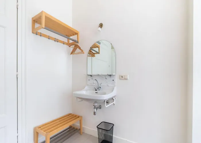 Spacious Mansion In With Garden Holiday home Swolgen